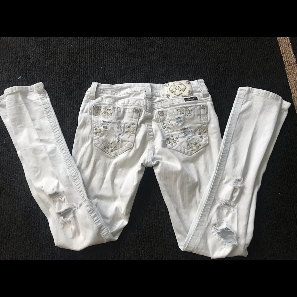 White Ripped MISS ME JEANS